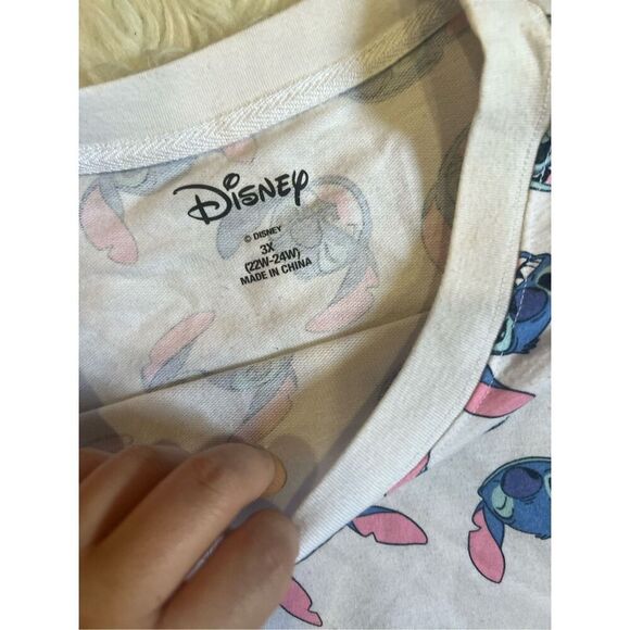 Disney Stitch pull over sweater plus size 3X - Picture 4 of 8